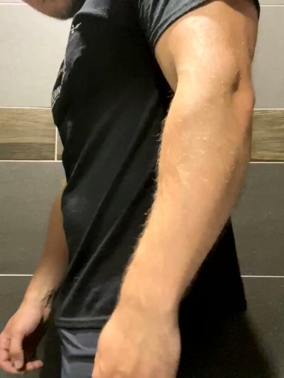 Watch Maximillian Small's leaked NSFW video on TwXstars