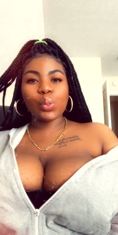 Watch 𝖘𝖜𝖊𝖊𝖙𝖍𝖊𝖆𝖗𝖙♥️'s leaked NSFW video on TwXstars