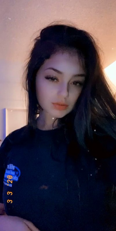 Watch SHEFORKEEPS's leaked NSFW video on TwXstars