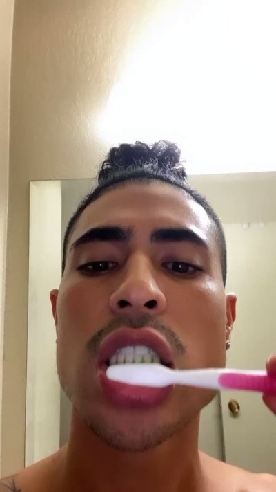 Watch Joey Diamond (Miami📍)'s leaked NSFW video on TwXstars