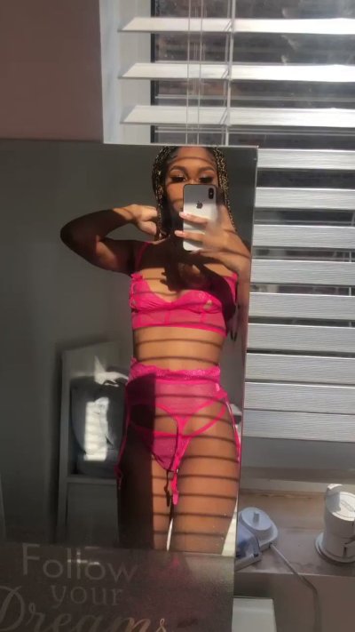Watch baby🧚🏽‍♀️'s leaked NSFW video on TwXstars