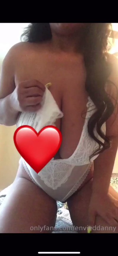 Watch Envieddanny's leaked NSFW video on TwXstars