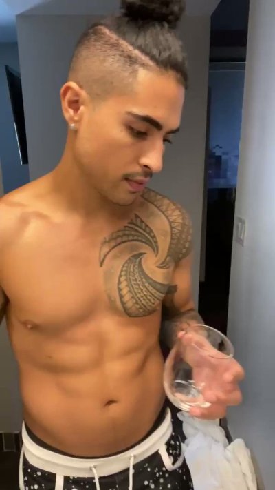 Watch Joey Diamond (Miami📍)'s leaked NSFW video on TwXstars