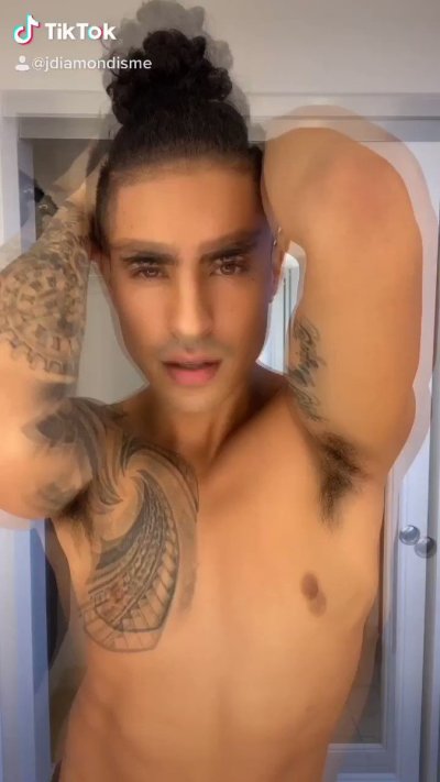 Watch Joey Diamond (Miami📍)'s leaked NSFW video on TwXstars