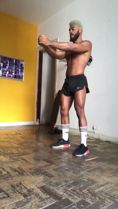 Watch Jônatas's leaked NSFW video on TwXstars