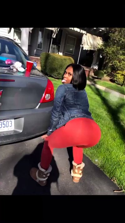 Watch fun girl 🖤's leaked NSFW video on TwXstars