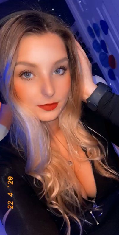 Watch TheNicoleT's leaked NSFW video on TwXstars