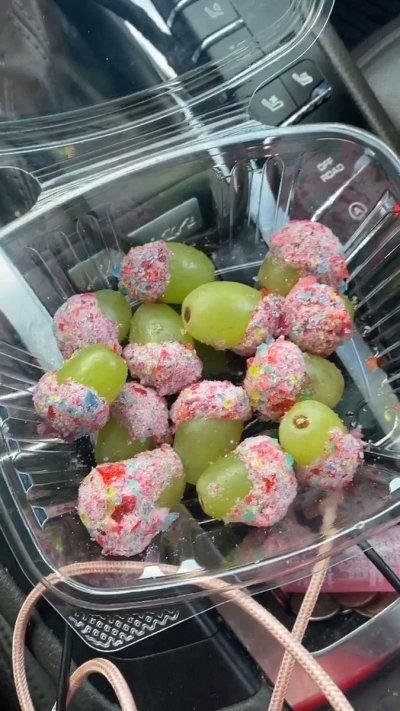 Watch juicyyjuicebox's leaked NSFW video on TwXstars