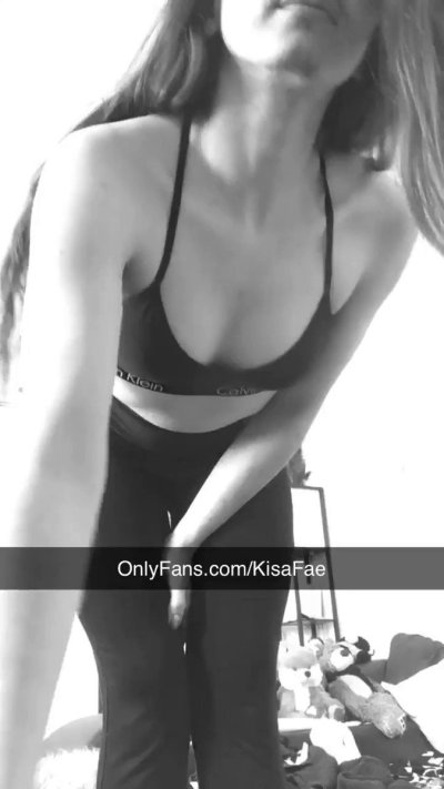 Watch Kisa Fae's leaked NSFW video on TwXstars
