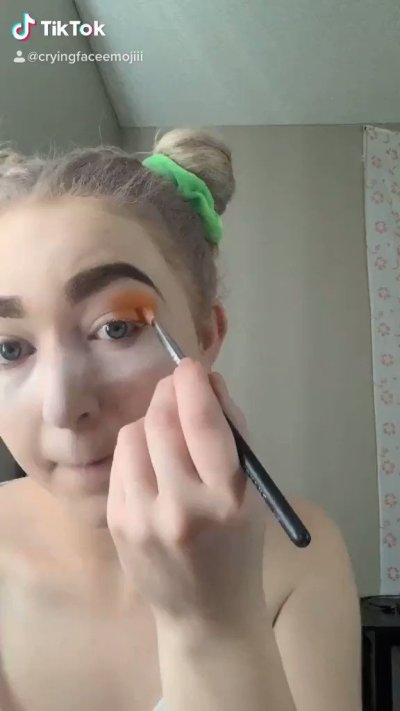 Watch Callie Black's leaked NSFW video on TwXstars