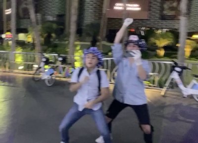 Watch that bitch's leaked NSFW video on TwXstars