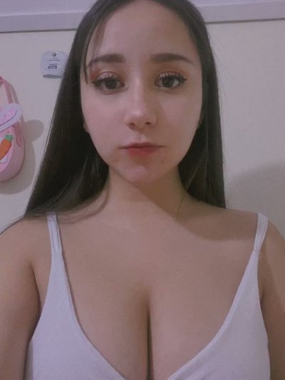 Watch Valeria Belen's leaked NSFW video on TwXstars