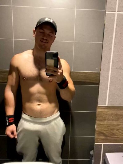 Watch Maximillian Small's leaked NSFW video on TwXstars