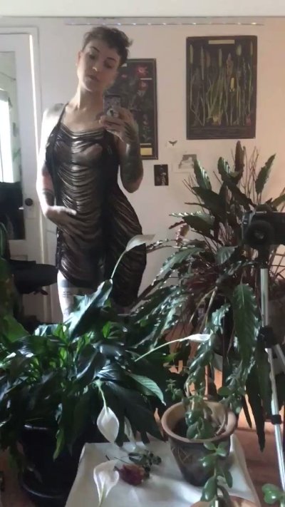 Watch Uʀsɪɴᴀᴇ VᴇsᴘᴇʀᴀL ʕ'ᴥ'ʔ's leaked NSFW video on TwXstars