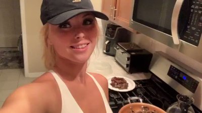 Watch Brandi Lauren's leaked NSFW video on TwXstars