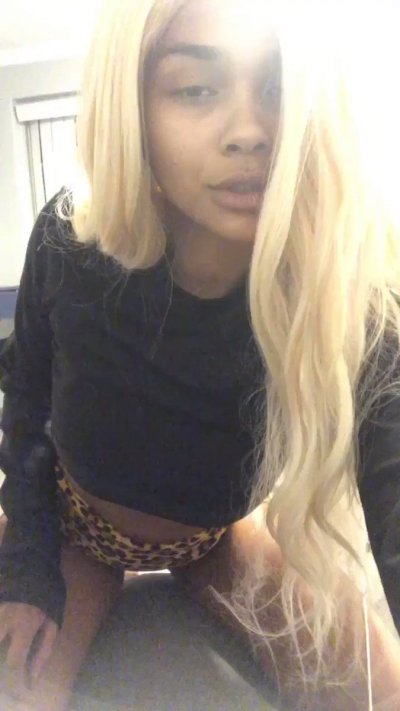 Watch Alina Ali ♡'s leaked NSFW video on TwXstars