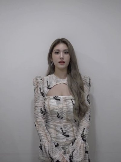 Watch JEON SOMI (전소미)'s leaked NSFW video on TwXstars