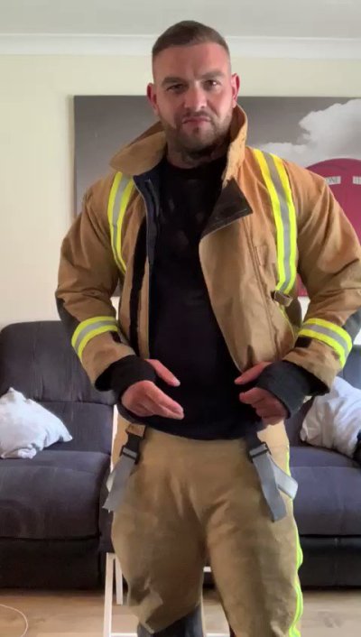 Watch Official Andy Lee (Team Andy)'s leaked NSFW video on TwXstars