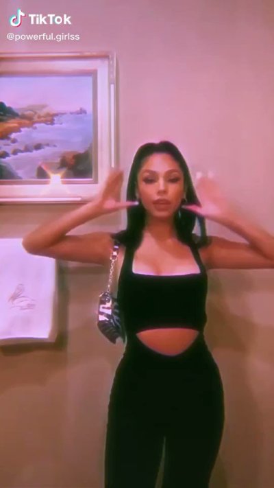 Watch ari's leaked NSFW video on TwXstars