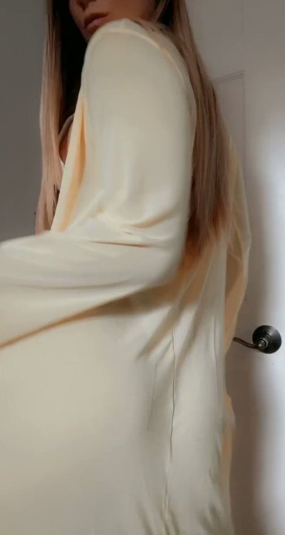 Watch AJ Applegate's leaked NSFW video on TwXstars