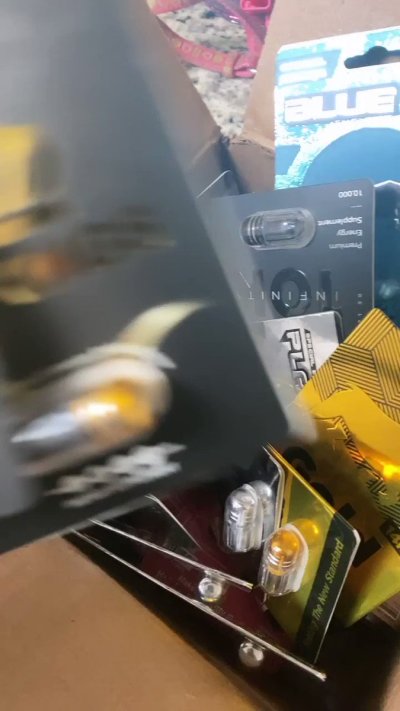 Watch iambooteeful 💋's leaked NSFW video on TwXstars