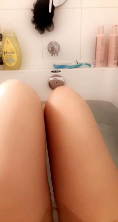 Watch Lacy London's leaked NSFW video on TwXstars