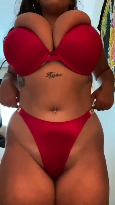 Watch Carmen Sandi's leaked NSFW video on TwXstars