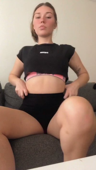 Watch Lacy London's leaked NSFW video on TwXstars