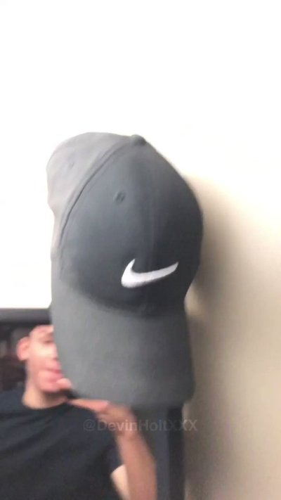 Watch Devin Holt's leaked NSFW video on TwXstars