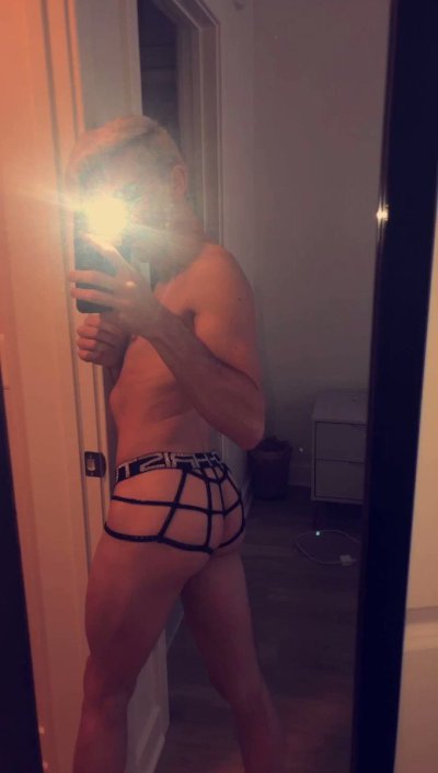 Watch Pup Linx's leaked NSFW video on TwXstars