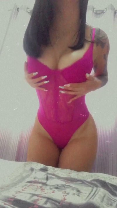 Watch Salomé 🧚🏻‍♀️ Gil's leaked NSFW video on TwXstars