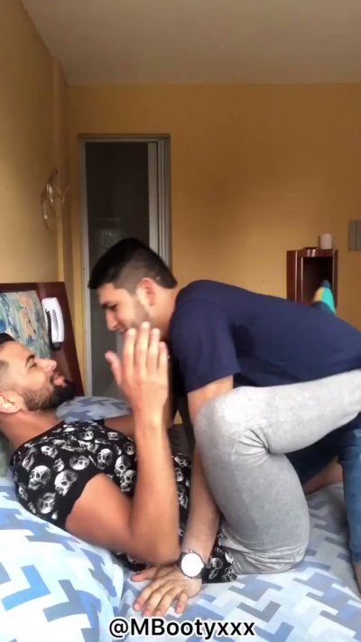 Watch Maxx Bootyy's leaked NSFW video on TwXstars