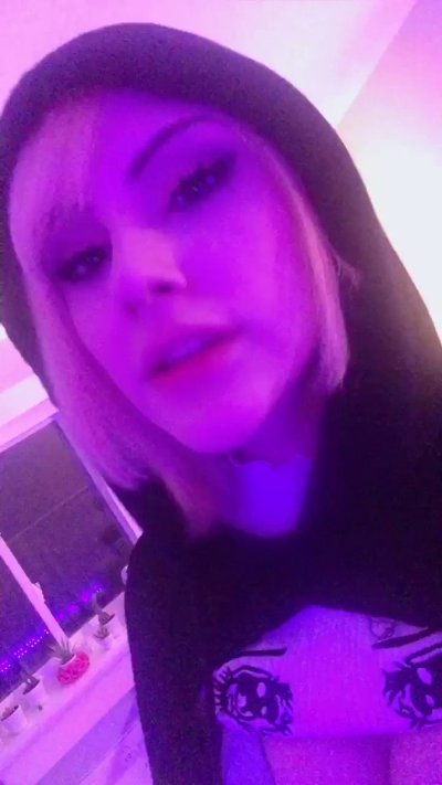 Watch Paige Macky 💕's leaked NSFW video on TwXstars