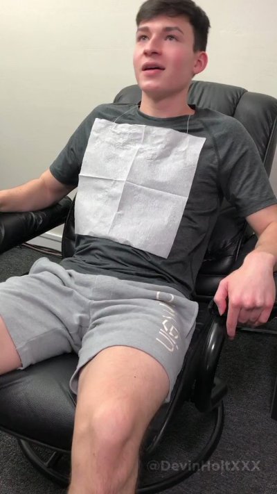 Watch Devin Holt's leaked NSFW video on TwXstars