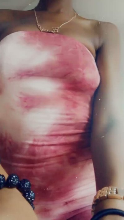 Watch 💎Diamond Fantasiess💎's leaked NSFW video on TwXstars