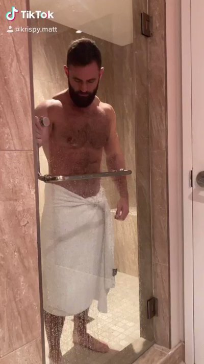 Watch Krispy's leaked NSFW video on TwXstars