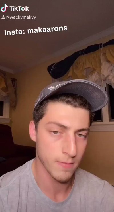 Watch Mak Aarons's leaked NSFW video on TwXstars