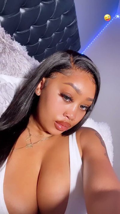 Watch oxtail's leaked NSFW video on TwXstars