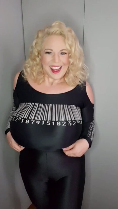 Watch Alexa Babe's leaked NSFW video on TwXstars