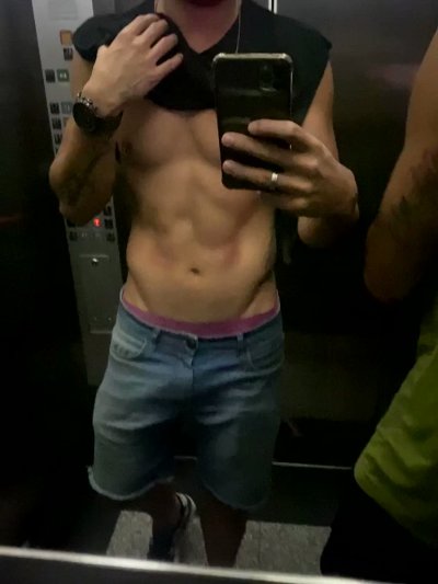 Watch ANDRE's leaked NSFW video on TwXstars