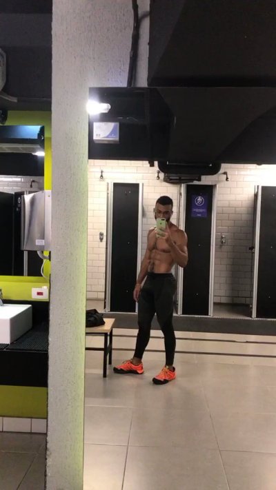 Watch Jônatas's leaked NSFW video on TwXstars