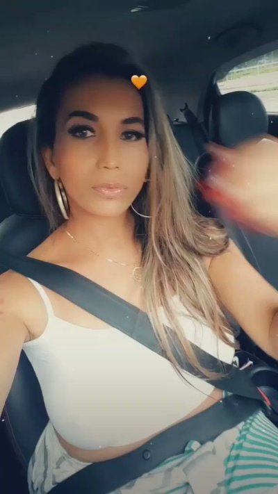 Watch Evelyn frazao oficial ❌'s leaked NSFW video on TwXstars