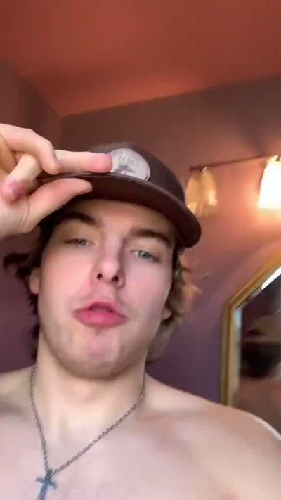 Watch Right Wing Cope's leaked NSFW video on TwXstars