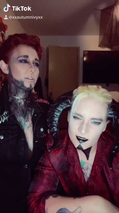 Watch Autumn Ivy- Pax West w/Larian Studios! ✈️'s leaked NSFW video on TwXstars