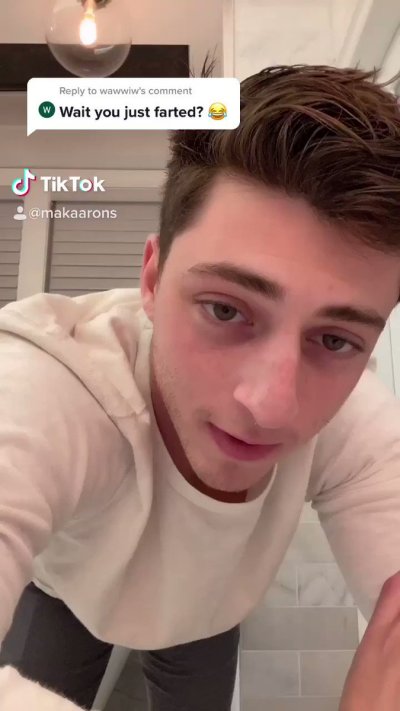 Watch Mak Aarons's leaked NSFW video on TwXstars