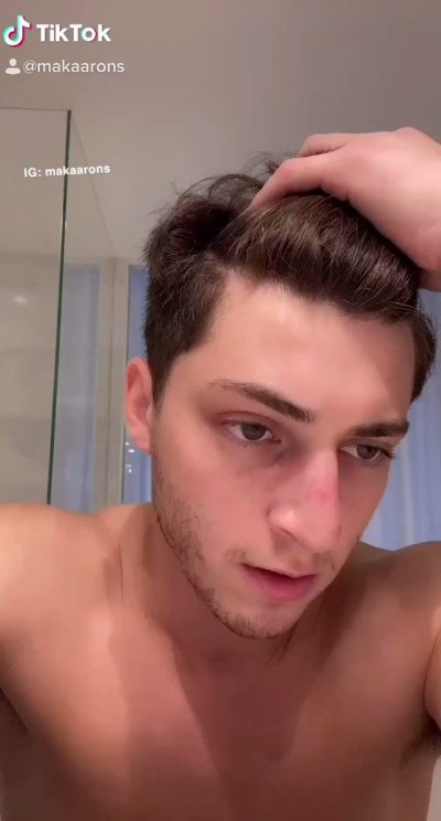 Watch Mak Aarons's leaked NSFW video on TwXstars