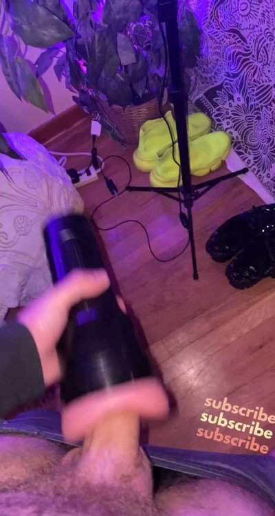 Watch Micah West's leaked NSFW video on TwXstars