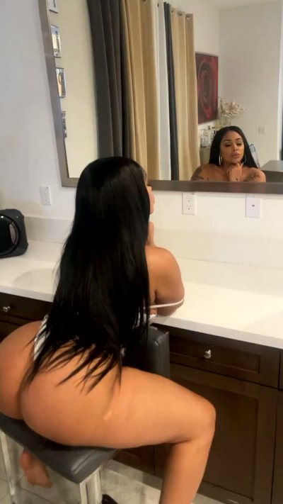 Watch Aundreana Rene’'s leaked NSFW video on TwXstars