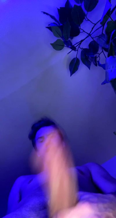 Watch Micah West's leaked NSFW video on TwXstars