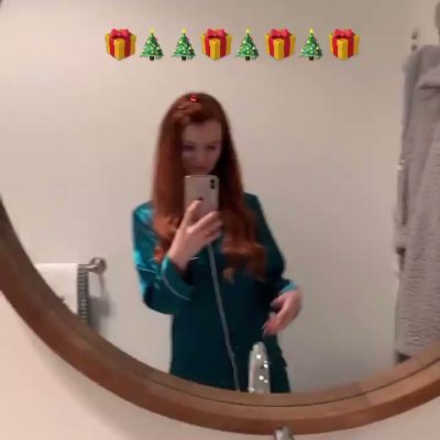 Watch weejulietots's leaked NSFW video on TwXstars